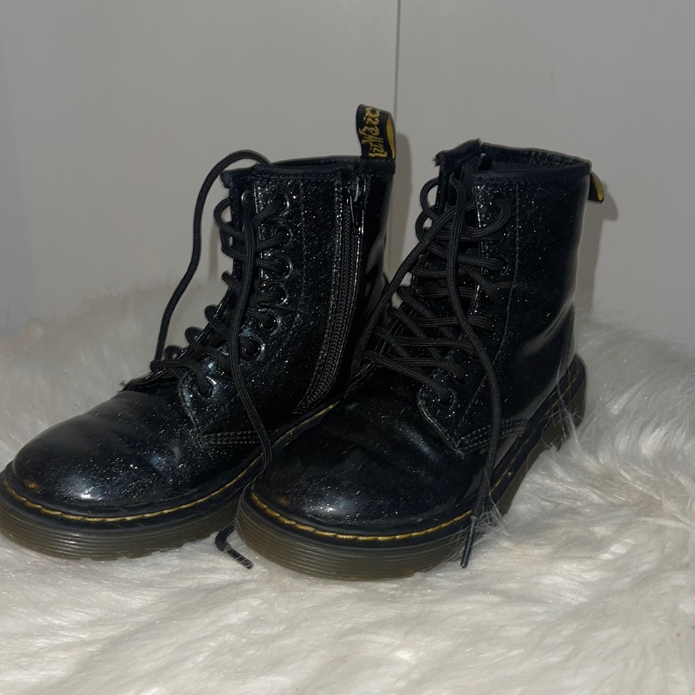 Little girls doc martins black glitter size us 13.